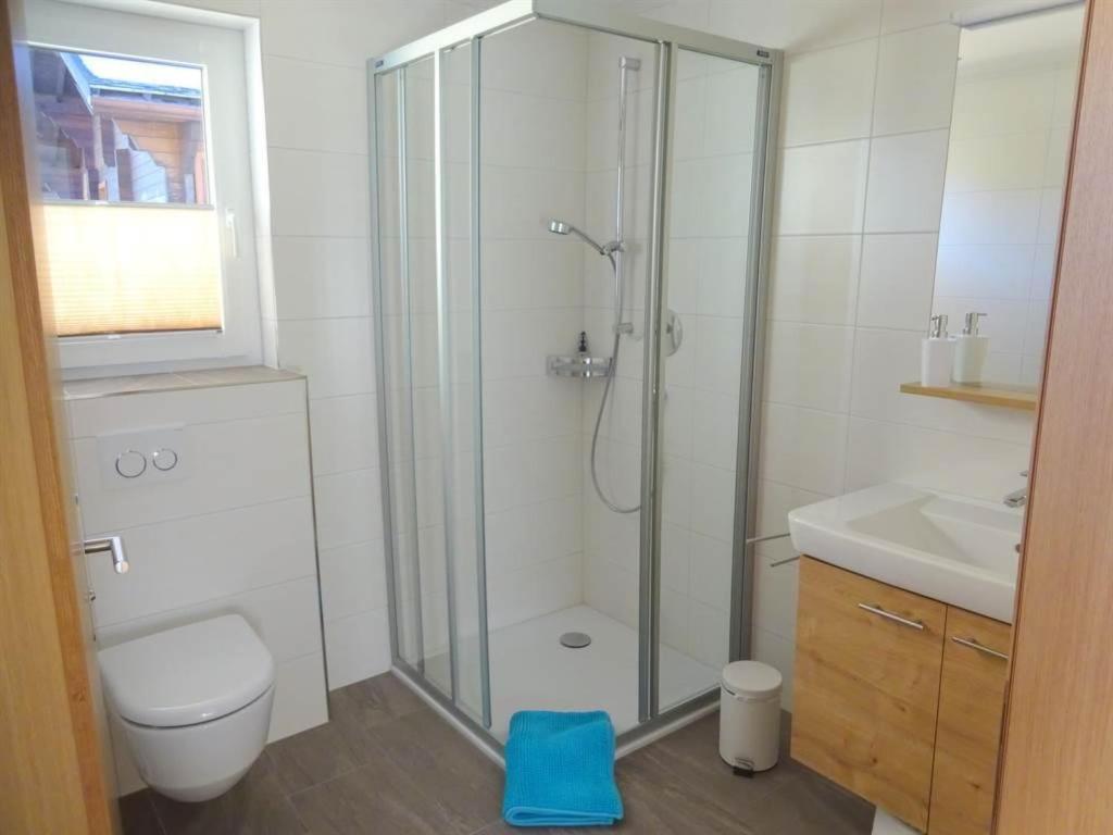 Koupelna v ubytování Apartment Robert 1- OG Süd by Interhome