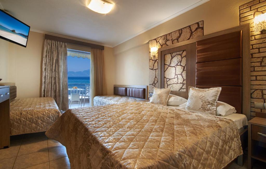 Hotel Agni On The Beach - 17