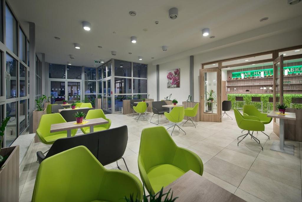 Posezení v ubytování Hotel Kraskov Active Resort
