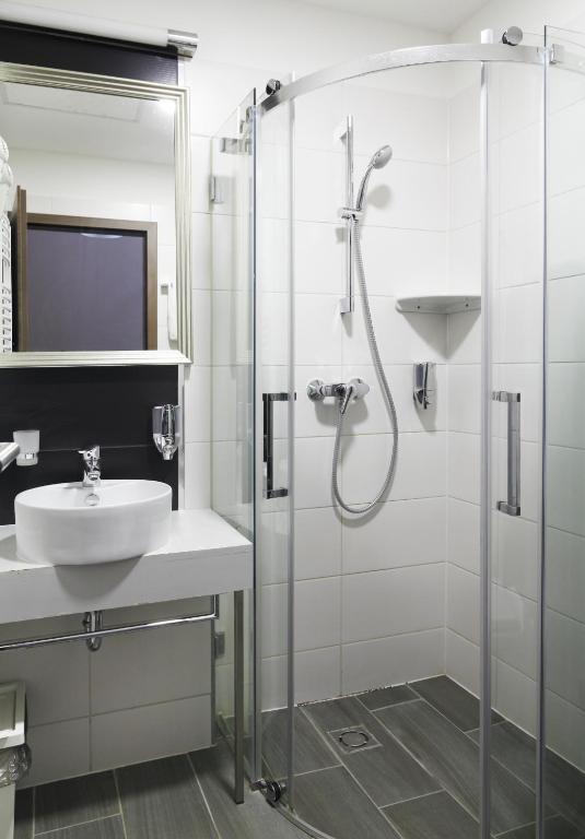 House Octogon - Resim 10