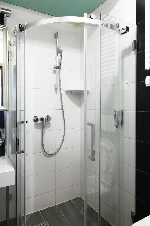 House Octogon - Resim 16