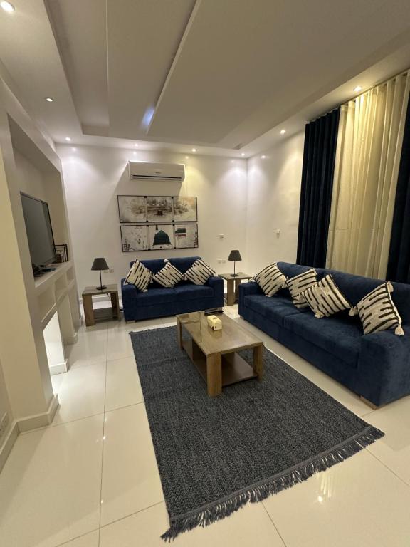 Jamal Royal Apartments - Three-Bedroom Apartment
