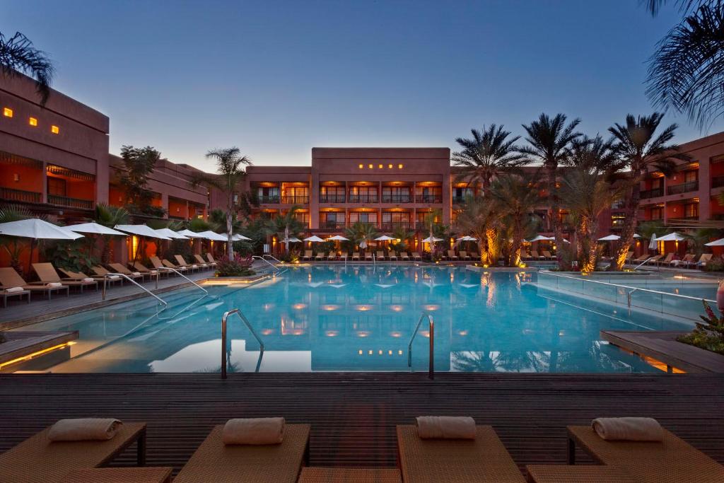 Bazén v ubytování Pickalbatros Hôtel Du Golf - Adults Friendly 16 Years Plus- All-Inclusive nebo v jeho okolí