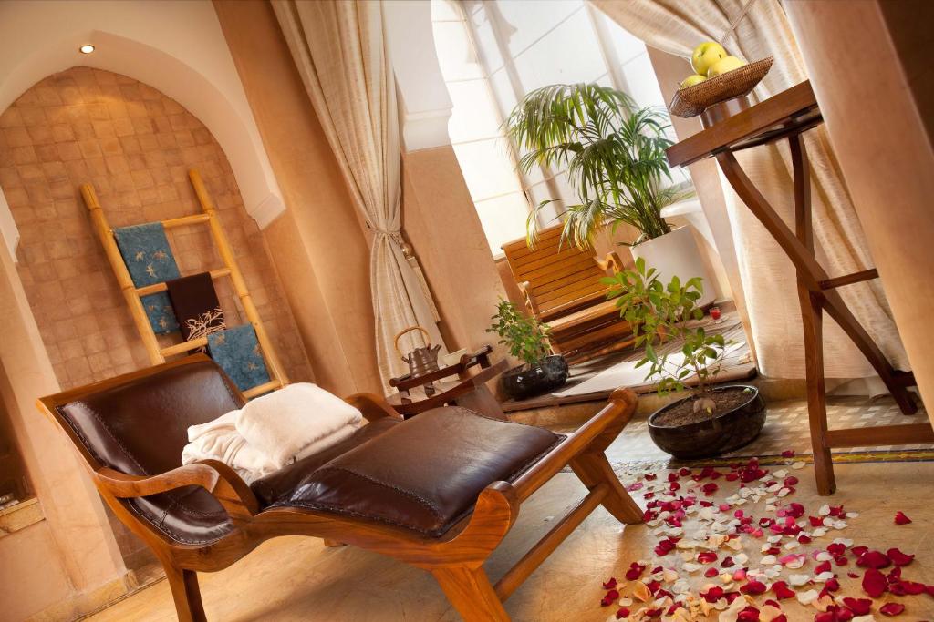 Posezení v ubytování Pickalbatros Hôtel Du Golf - Adults Friendly 16 Years Plus- All-Inclusive