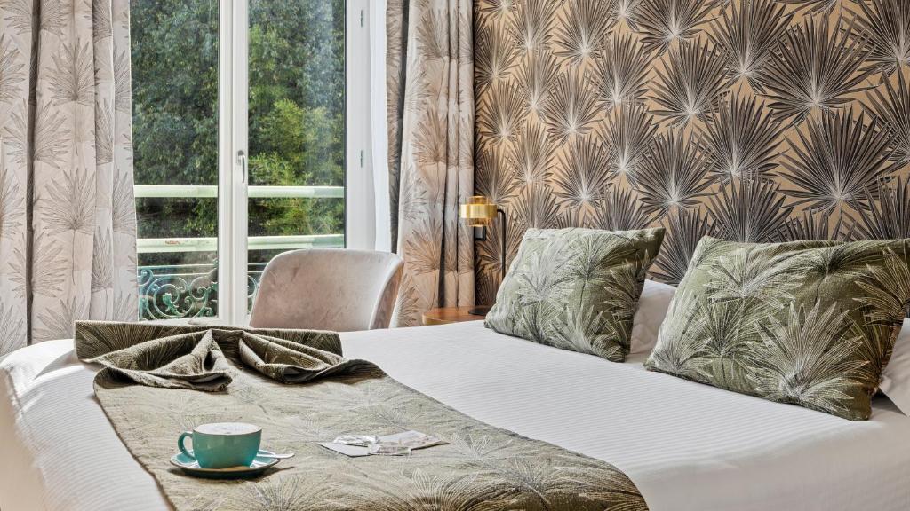 
Standard Double Room with Garden View
