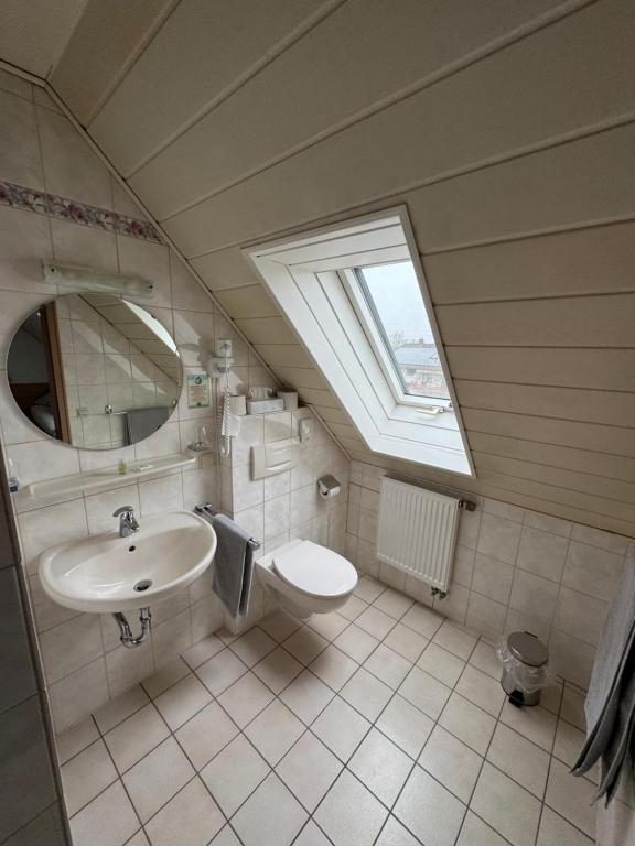 Hotel Grüner Baum - Single Room