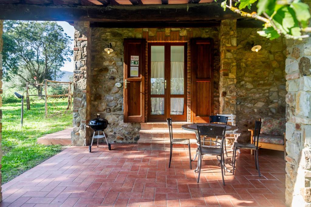 A garden outside Country House Bel Giardino