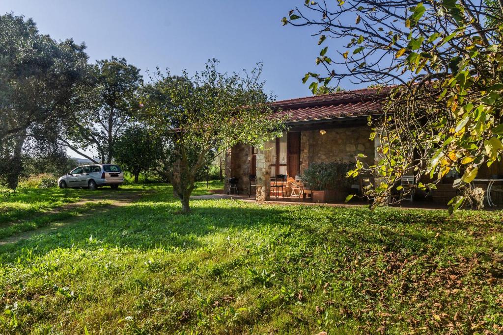 A garden outside Country House Bel Giardino