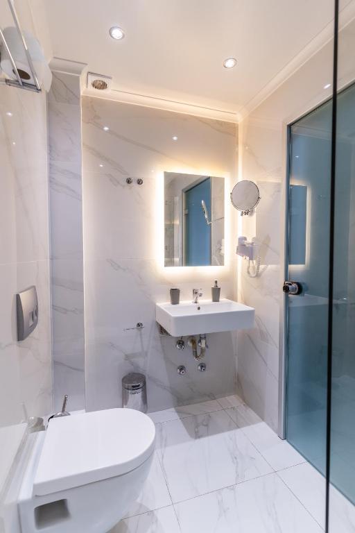Bagno di Siviris Golden Beach