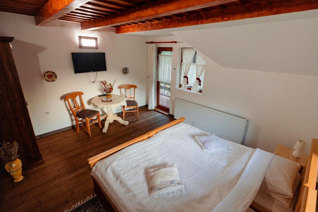 Afbeelding uit fotogalerij van Pensiunea Doina in Vadu Izei