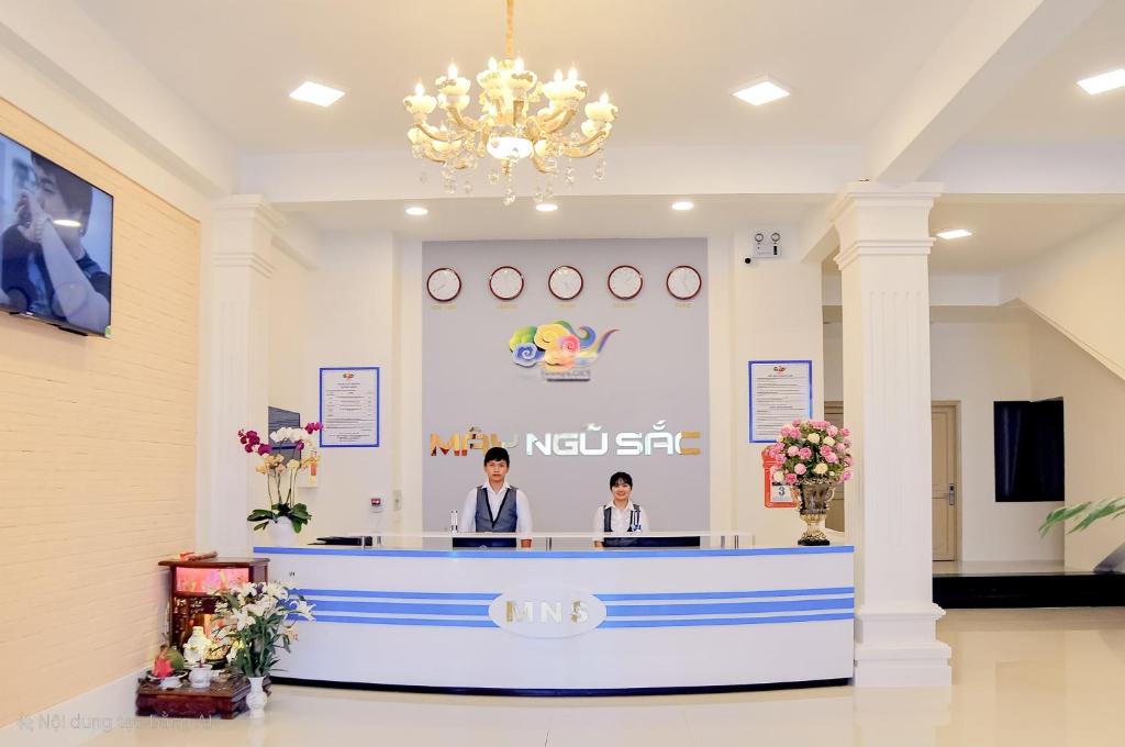 Khu vực sảnh/lễ tân tại May Ngu Sac - Iridescent Clouds Hotel