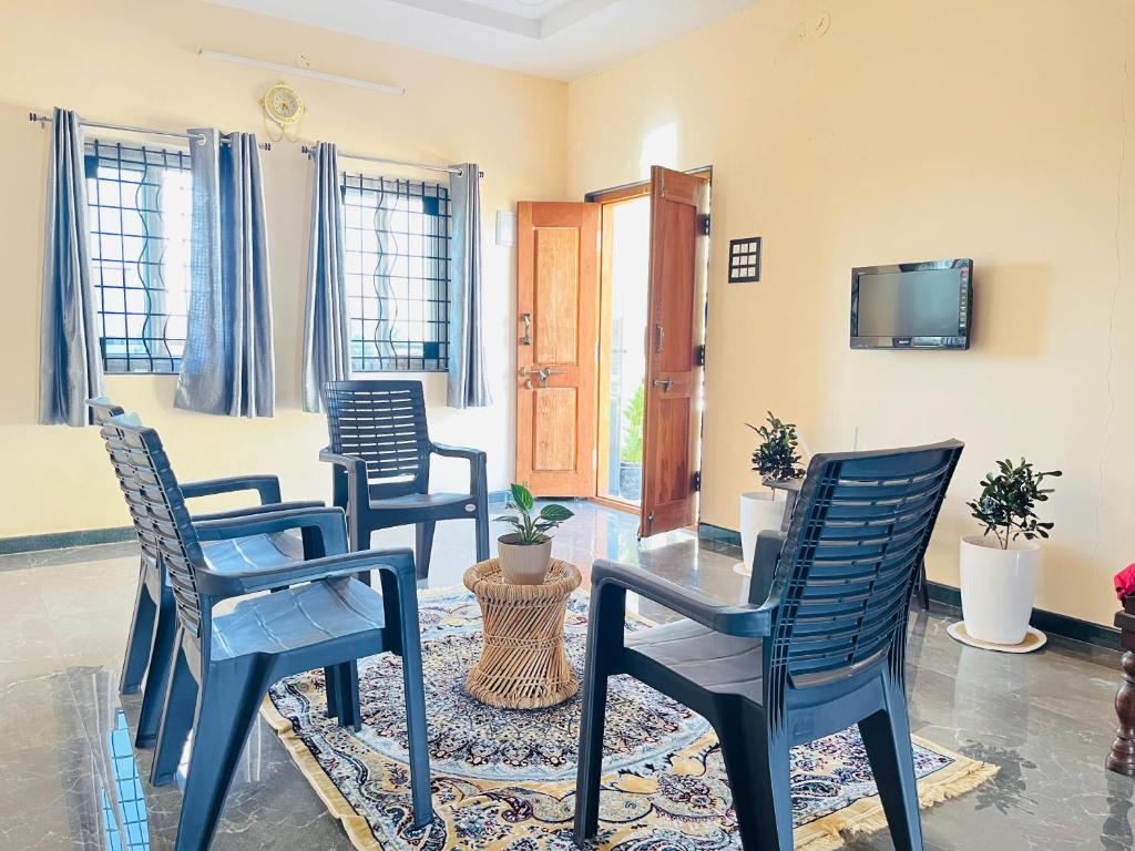 TV o dispositivi per l'intrattenimento presso Happy Hampi Home