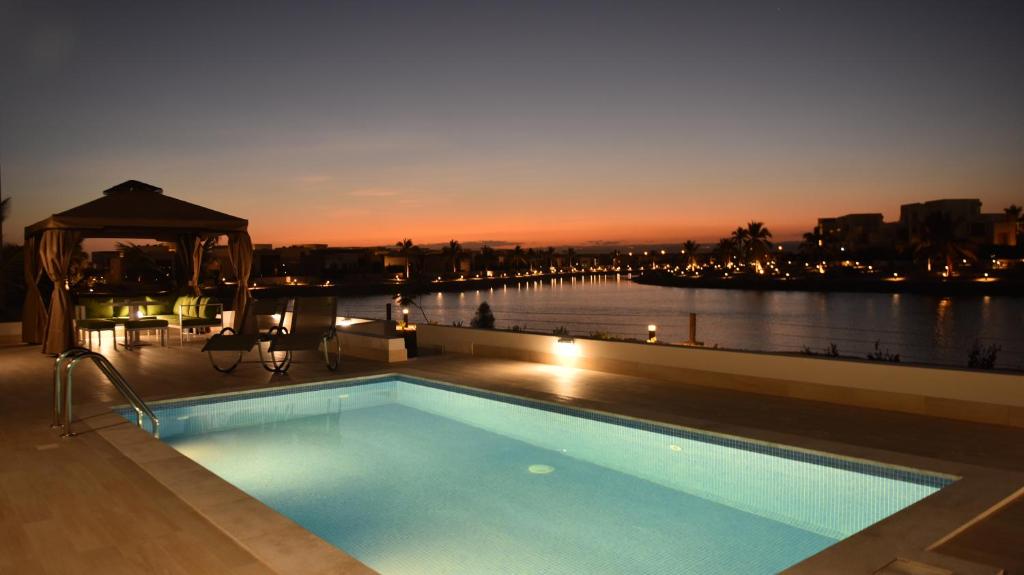 Bazén v ubytování Tulip Star Hawana nebo v jeho okolí