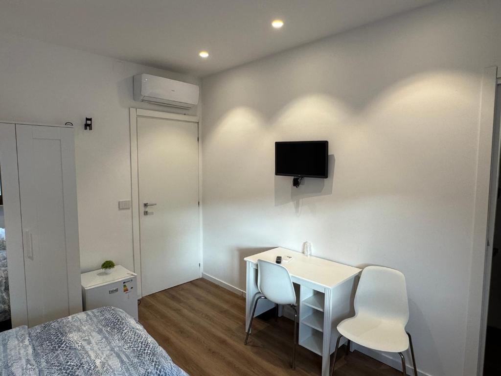 A television and/or entertainment centre at La Vecchia Stazione B&B