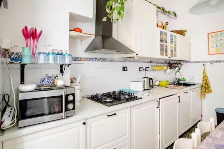 Kuchnia lub aneks kuchenny w obiekcie B&B Blue Home