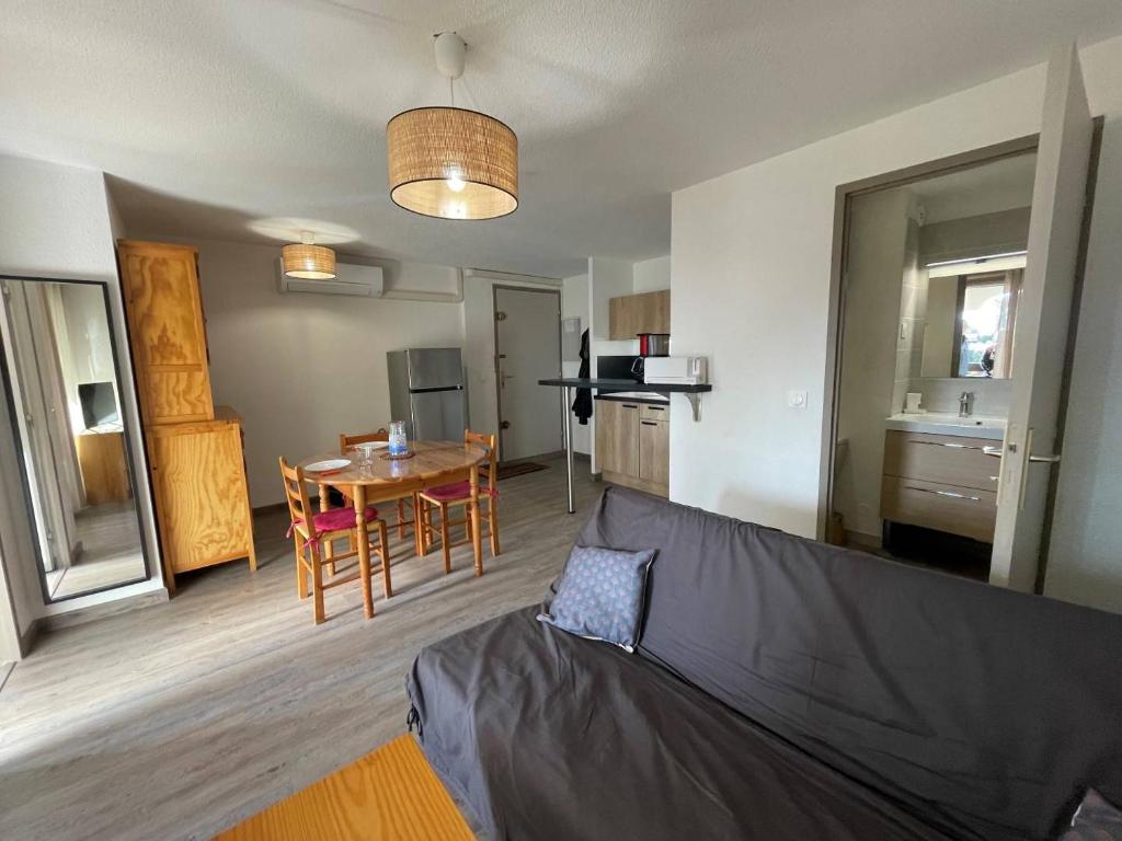 Photo de la galerie de l'établissement Appartement 2 pièces 4 couchages ST CYPRIEN PLAGE SC510-183J, à Saint Cyprien Plage