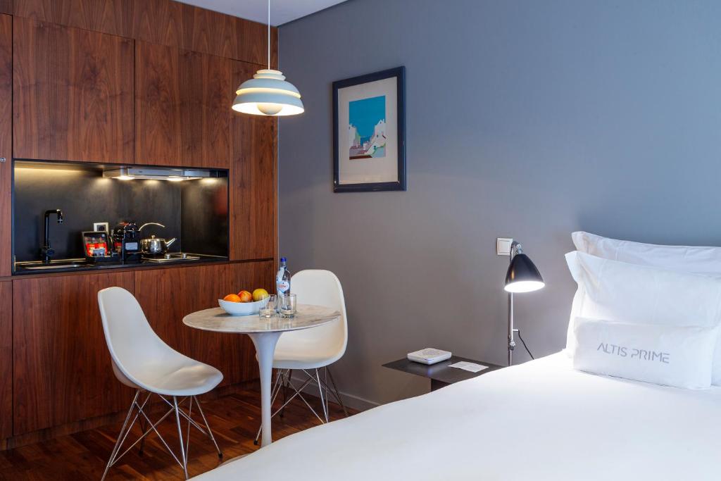 Altis Prime Hotel - 2