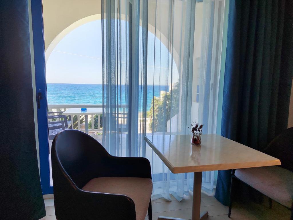 villa vagelis - Deluxe Triple Habitación Con Vista Al Mar