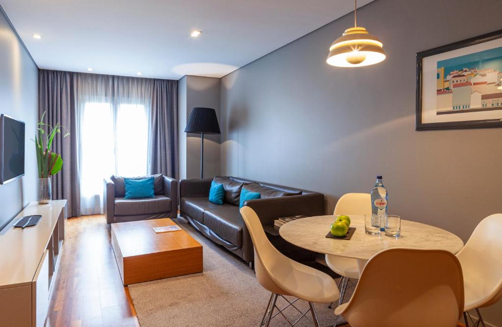 Altis Prime Hotel - 16