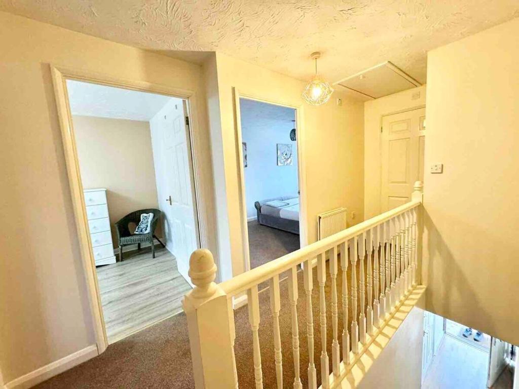 Fotografie z fotogalerie ubytování Stay in a lovely home in Kent great for contractor stays v destinaci Ashford