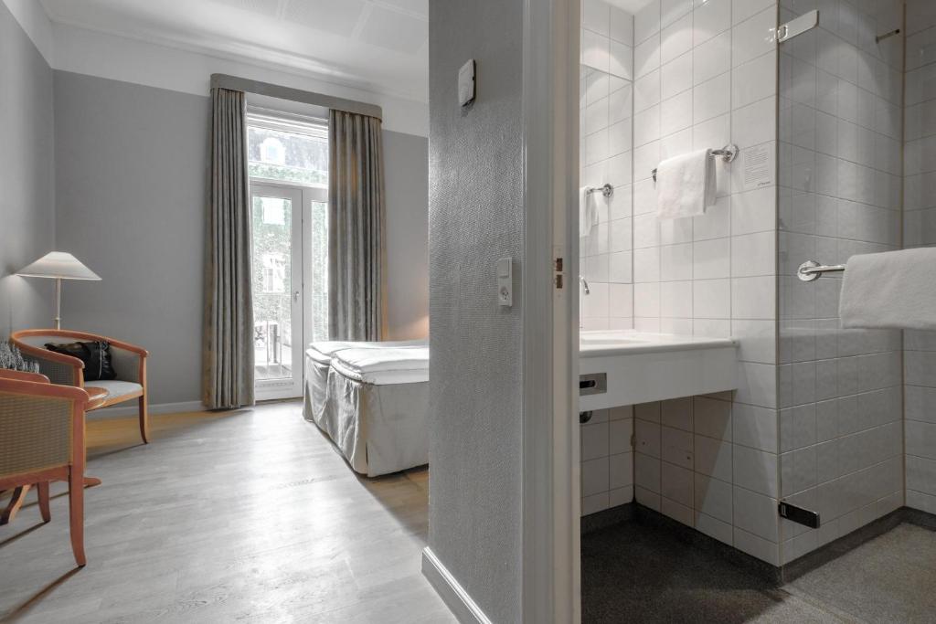 Uma cama ou camas num quarto em Four Points Flex by Sheraton Roskilde