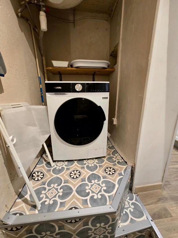 Fotografie z fotogalerie ubytování Appartement 2 chambres, cuisine équipée v destinaci Beaucaire
