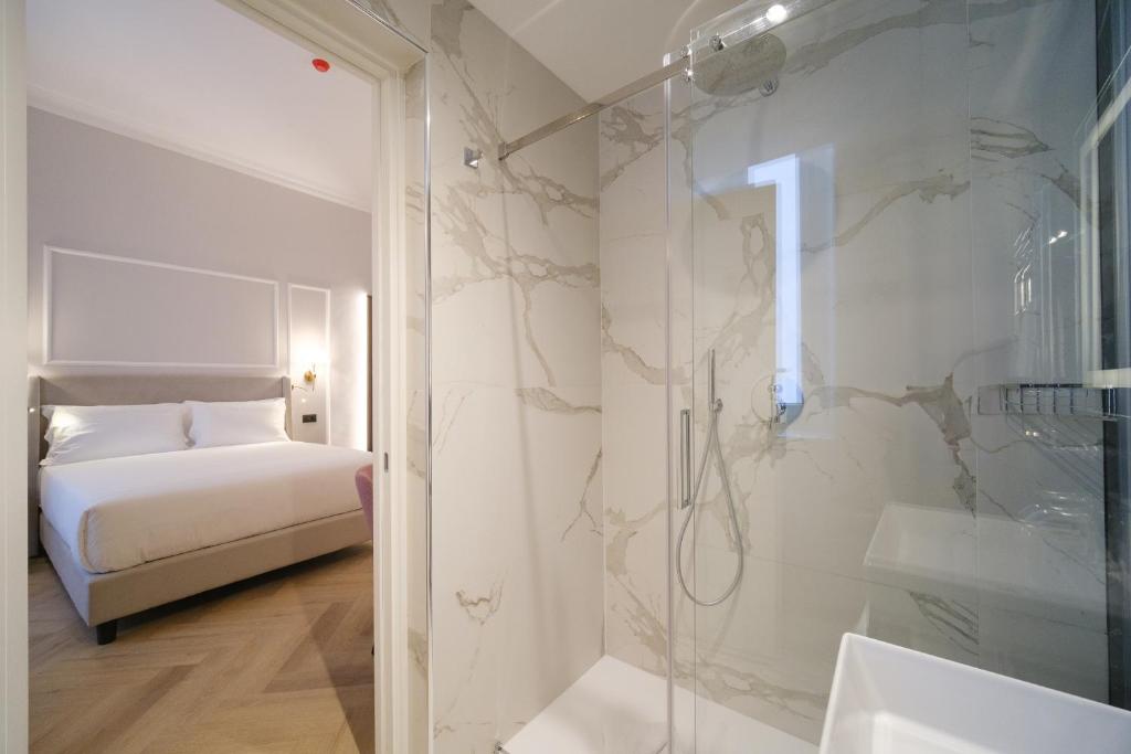 Koupelna v ubytování BH Hotel