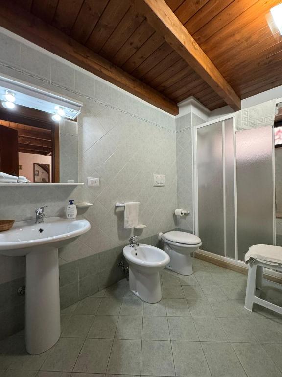 Koupelna v ubytování B&B La Corte