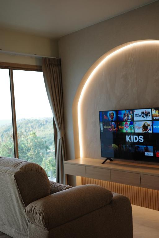 TV/Unterhaltungsangebot in der Unterkunft High Life Villas