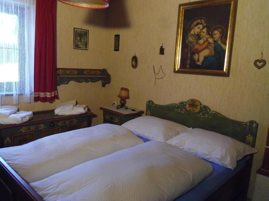 Postel nebo postele na pokoji v ubytování Almidylle Kathrin