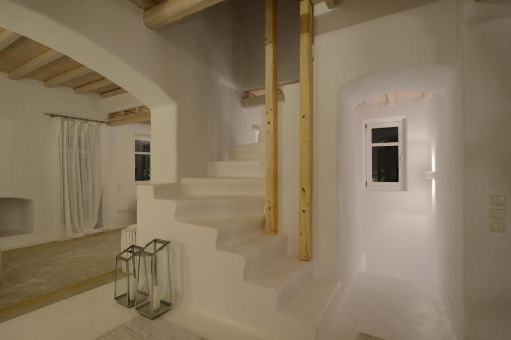 Fotografie z fotogalerie ubytování Villa Crystal with Heated Pool by Diles Villas v destinaci Houlakia