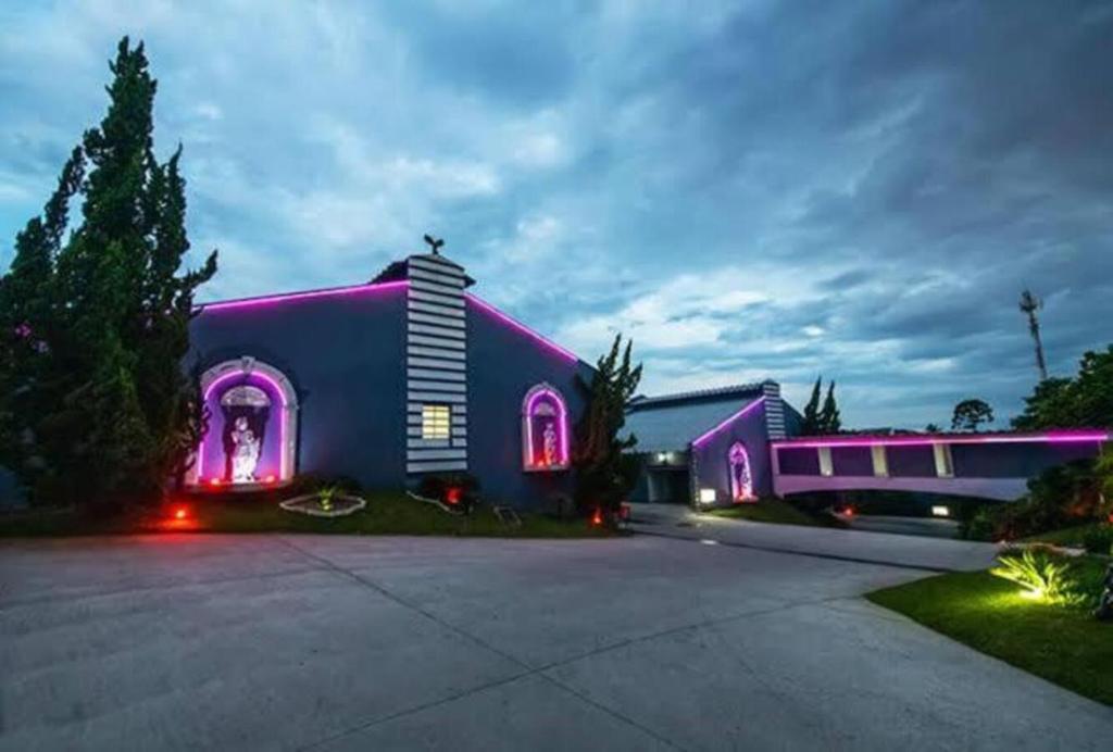 Budova, kde se hodinový hotel nachází