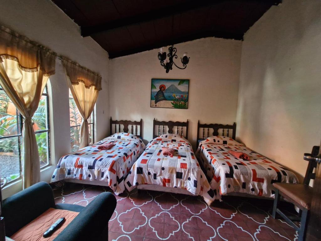 Hospedaje El Viajero Antigua llI - Economy Triple Room Met Gedeelde Badkamer