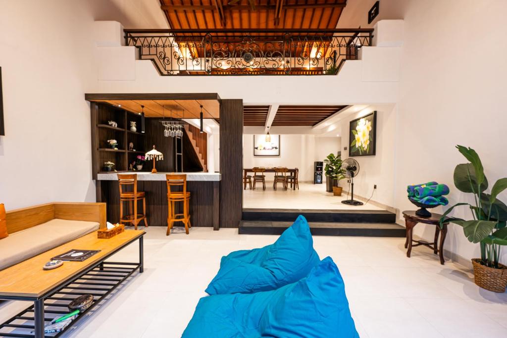 Alam Jepun Villa - 14