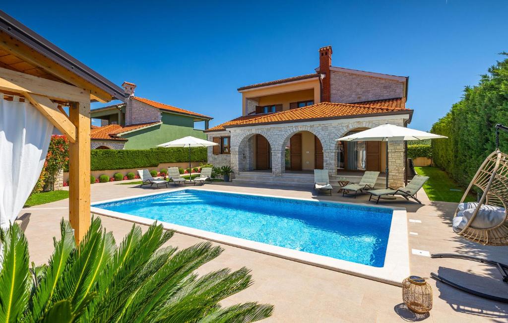 Villa Aurora