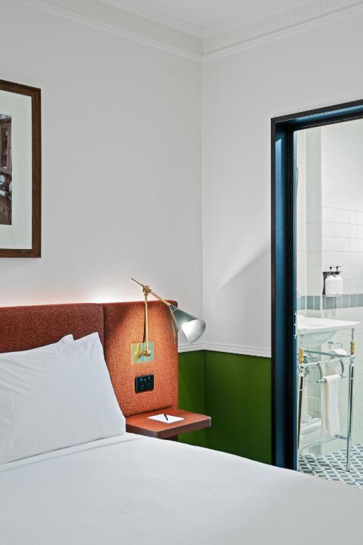 Silkari The Charrington at Chatswood - Resim 14