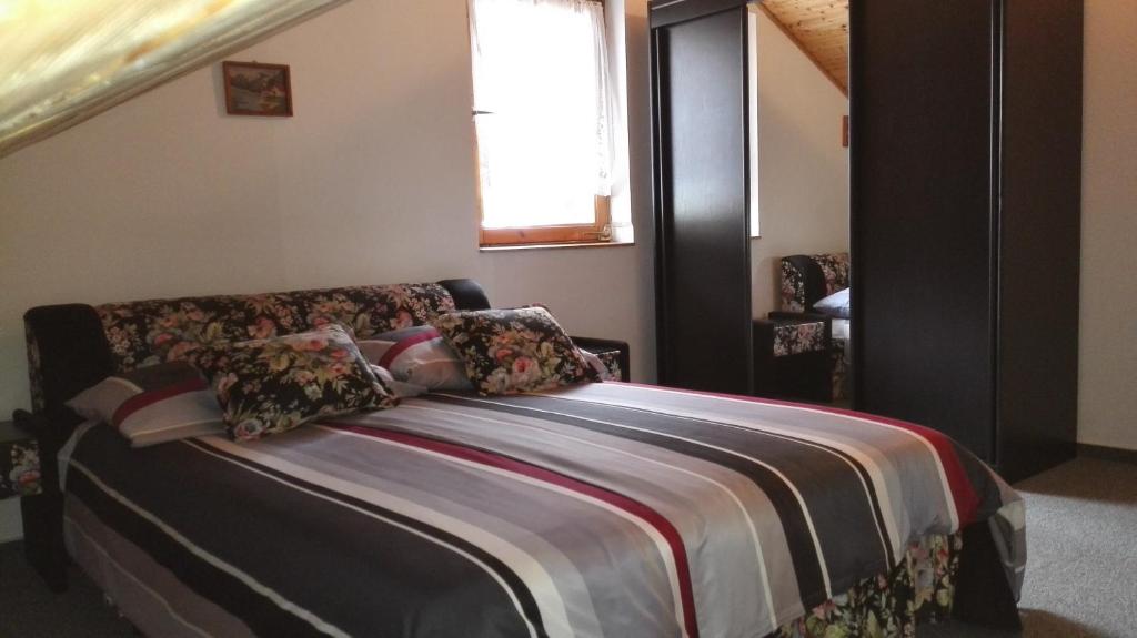 Posteľ alebo postele v izbe v ubytovaní Schmidt apartment