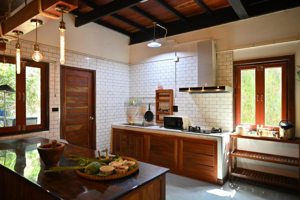 Kuchyň nebo kuchyňský kout v ubytování The Moonlight Guesthouse