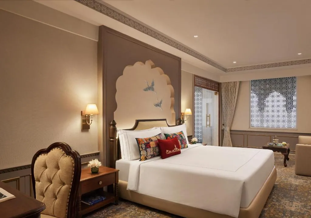 Deluxe Family Room with Indoor Jacuzzi - Enjoy 20% on all hotel services,90 mins SPA at the cost of 60 mins, 4 pints of beer on arrival,4 Pcs of laundry, 1+1 on selected beverages at Sheesh Mahal (12PM-6PM), Complimentary Evening Hi Tea
