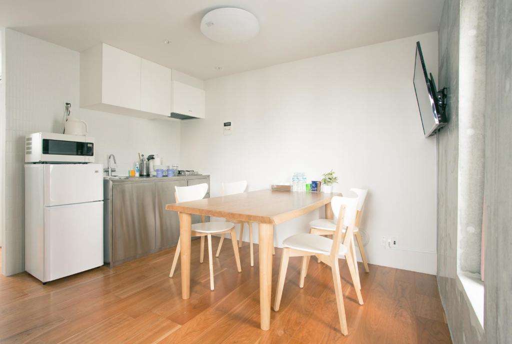 Kuchyň nebo kuchyňský kout v ubytování DOMO Hotel