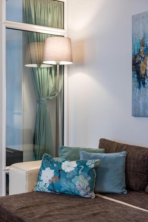 French House - Apartamento Con Vista Al Jardín