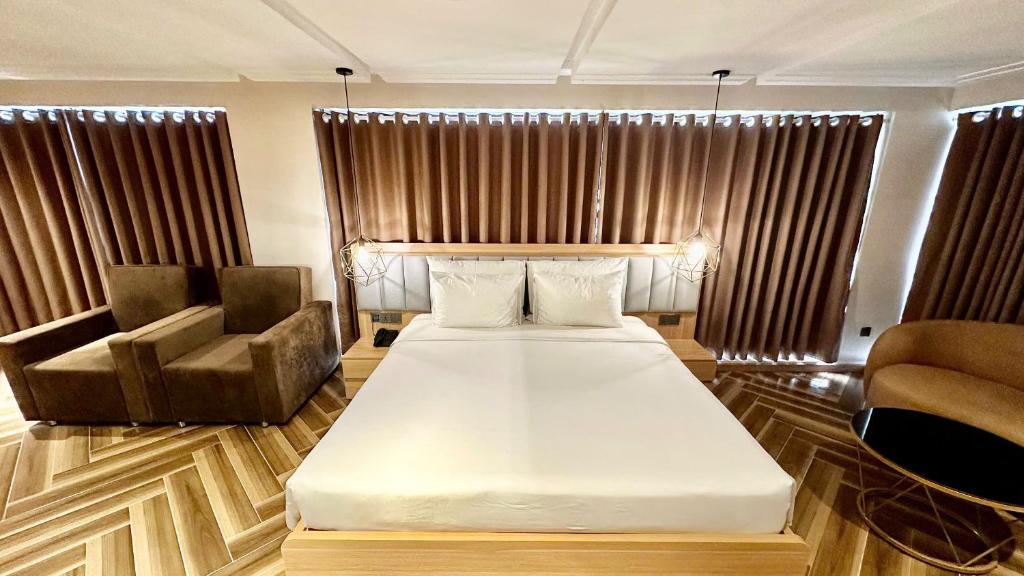 One-Bedroom Premium Apartment