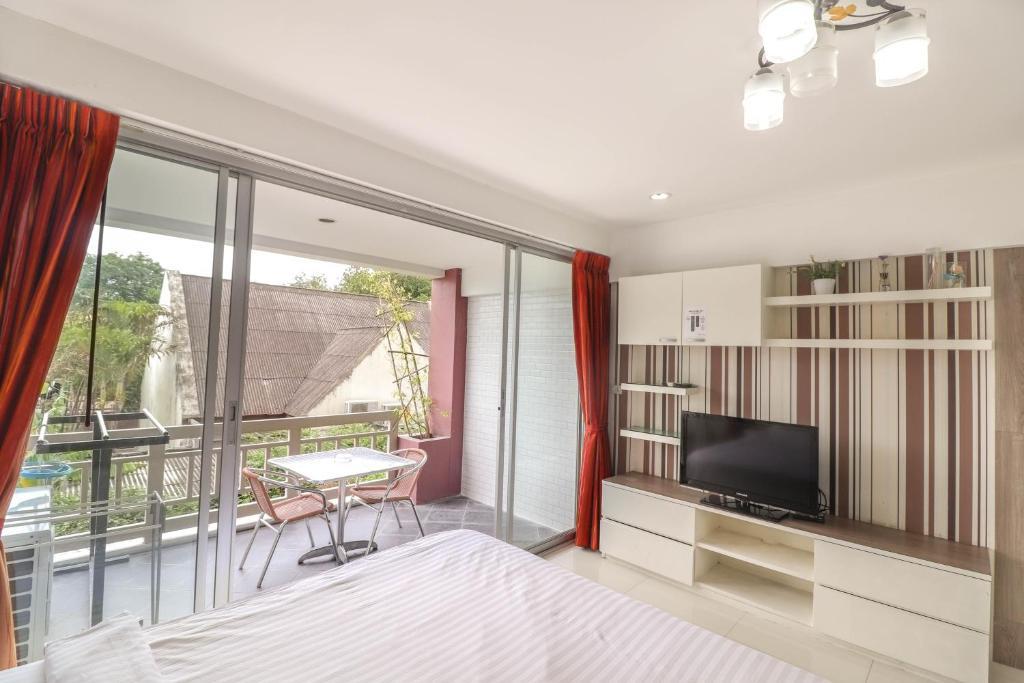 Baan Sabai Rama IV Apartment - Studio Apartment With King Bed