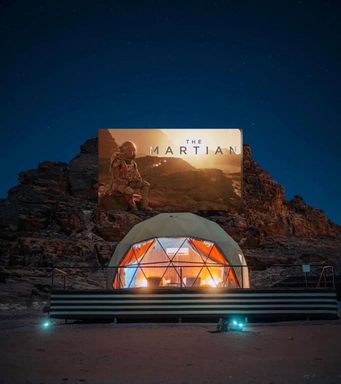 Φωτογραφία από το άλμπουμ του RUM MARTiN BUBBLES lUXURY CAMP σε Ουάντι Ραμ