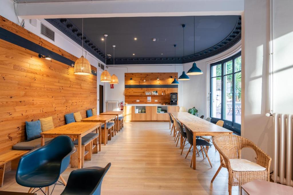 Uma área de estar em The Central House Barcelona Gracia