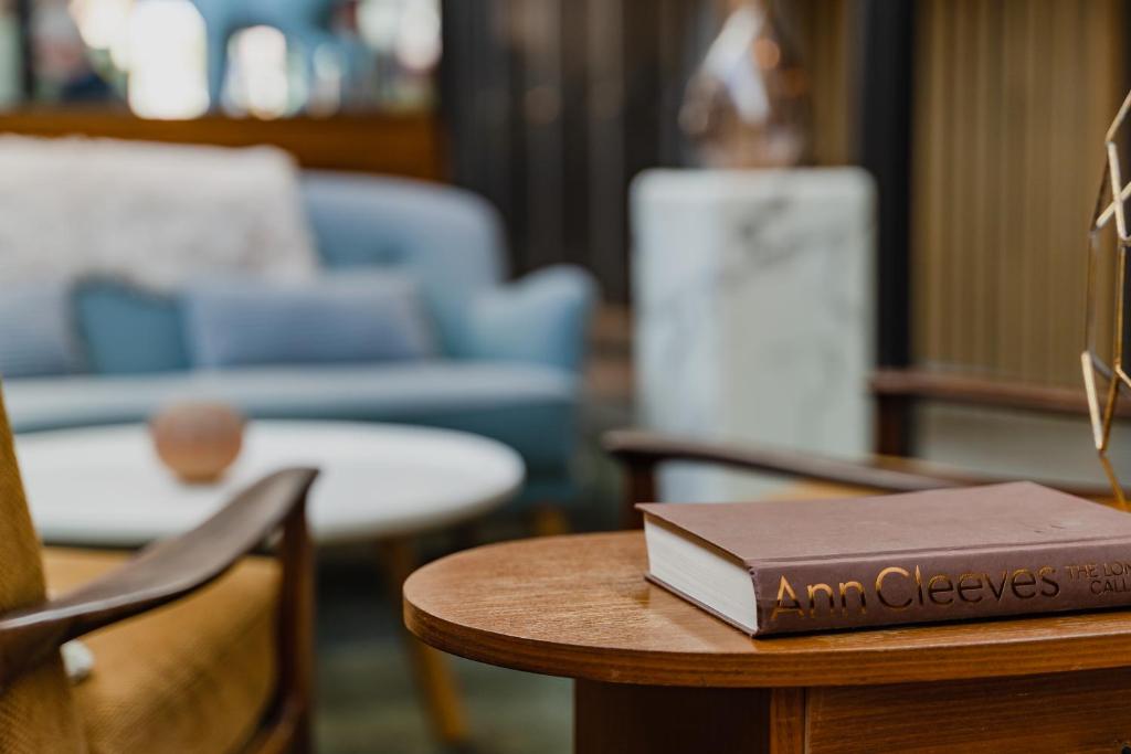 Hotel De Hallen - Resim 29