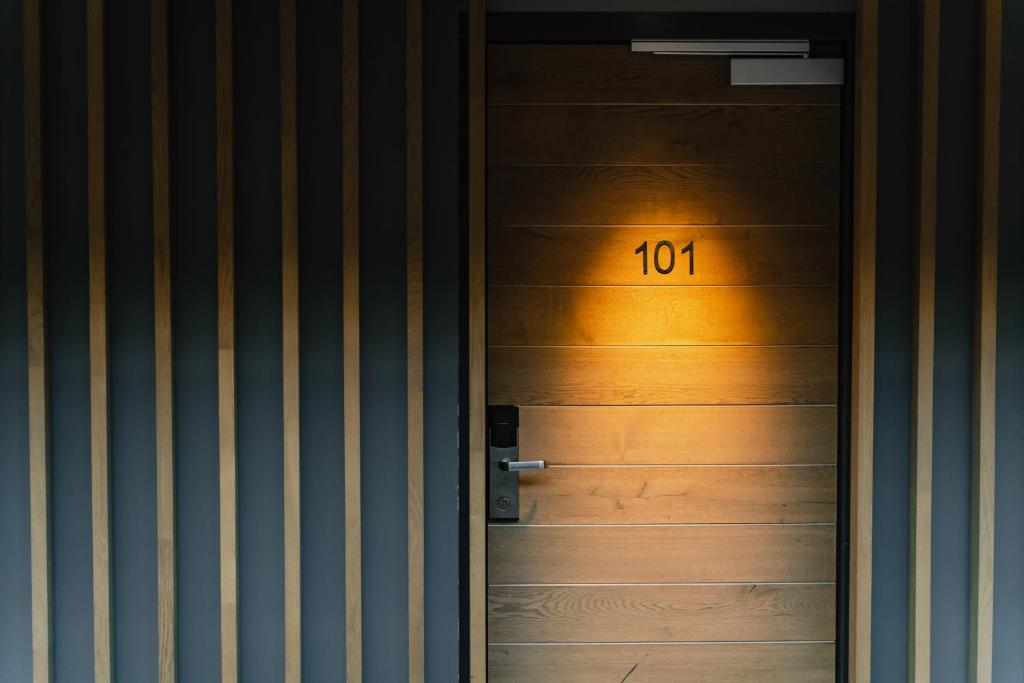 Hotel De Hallen - Resim 36