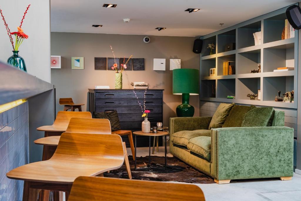 Hotel De Hallen - Resim 37