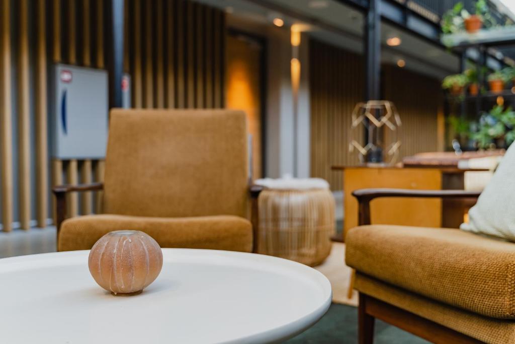 Hotel De Hallen - Resim 42