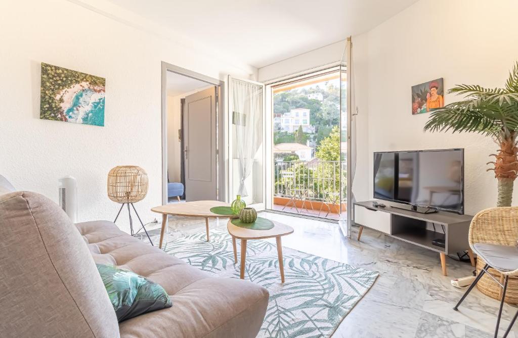 Μια τηλεόραση ή/και κέντρο ψυχαγωγίας στο SAN FELICE - Charmant 2 pièces avec balcon et parking